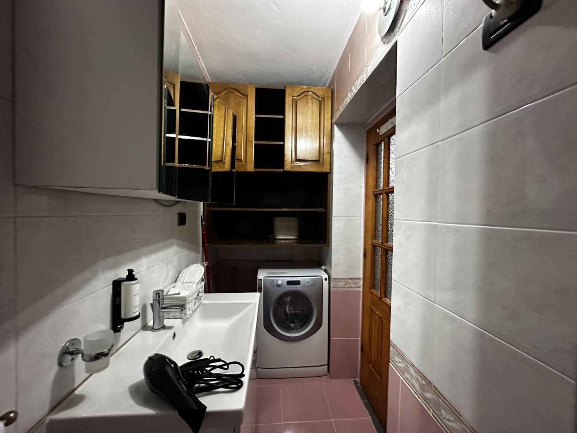 Tirana Treasure: Chic 2Br-Apartment 8Min To Skanderbeg Place מראה חיצוני תמונה