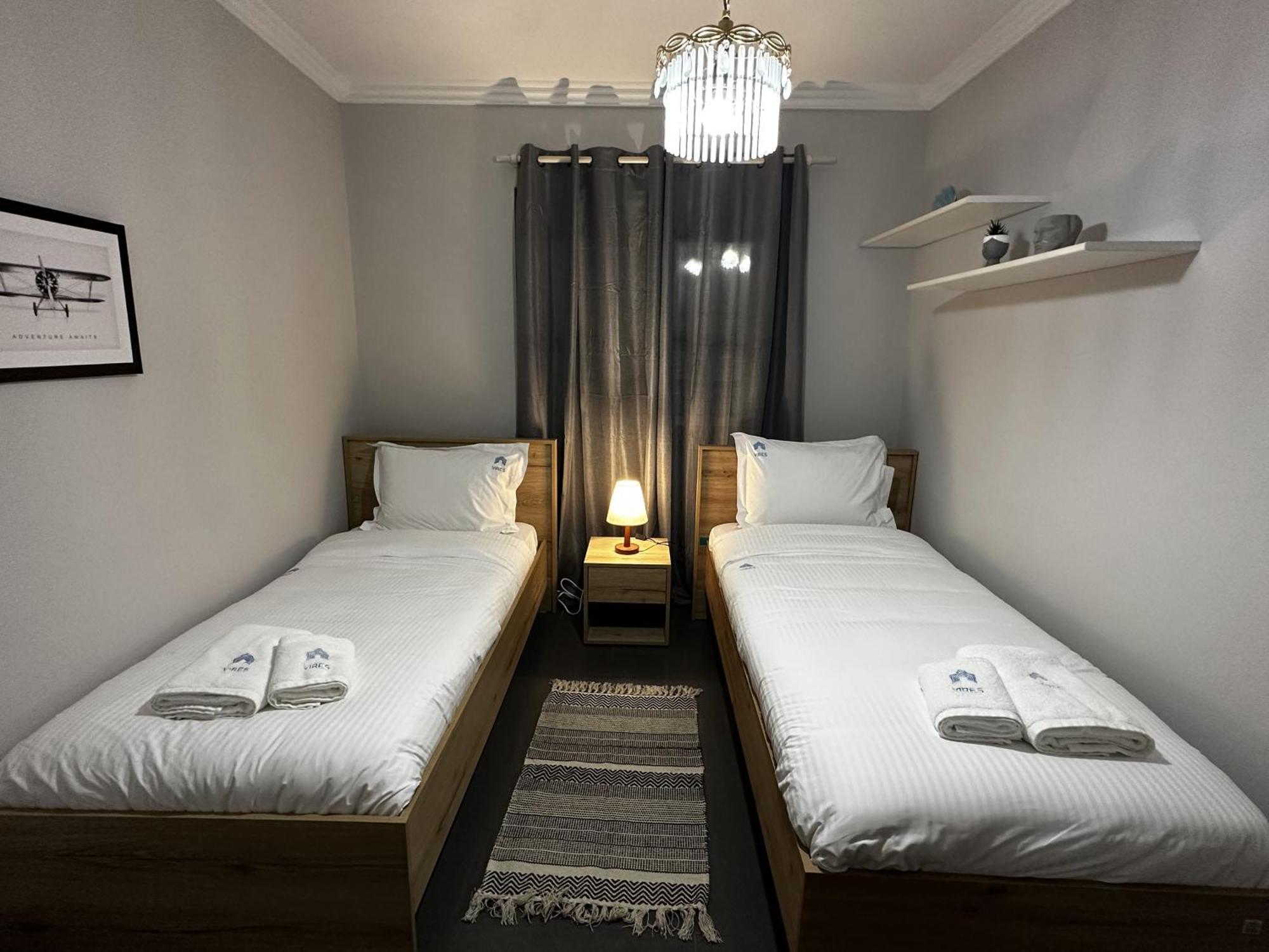 Tirana Treasure: Chic 2Br-Apartment 8Min To Skanderbeg Place מראה חיצוני תמונה