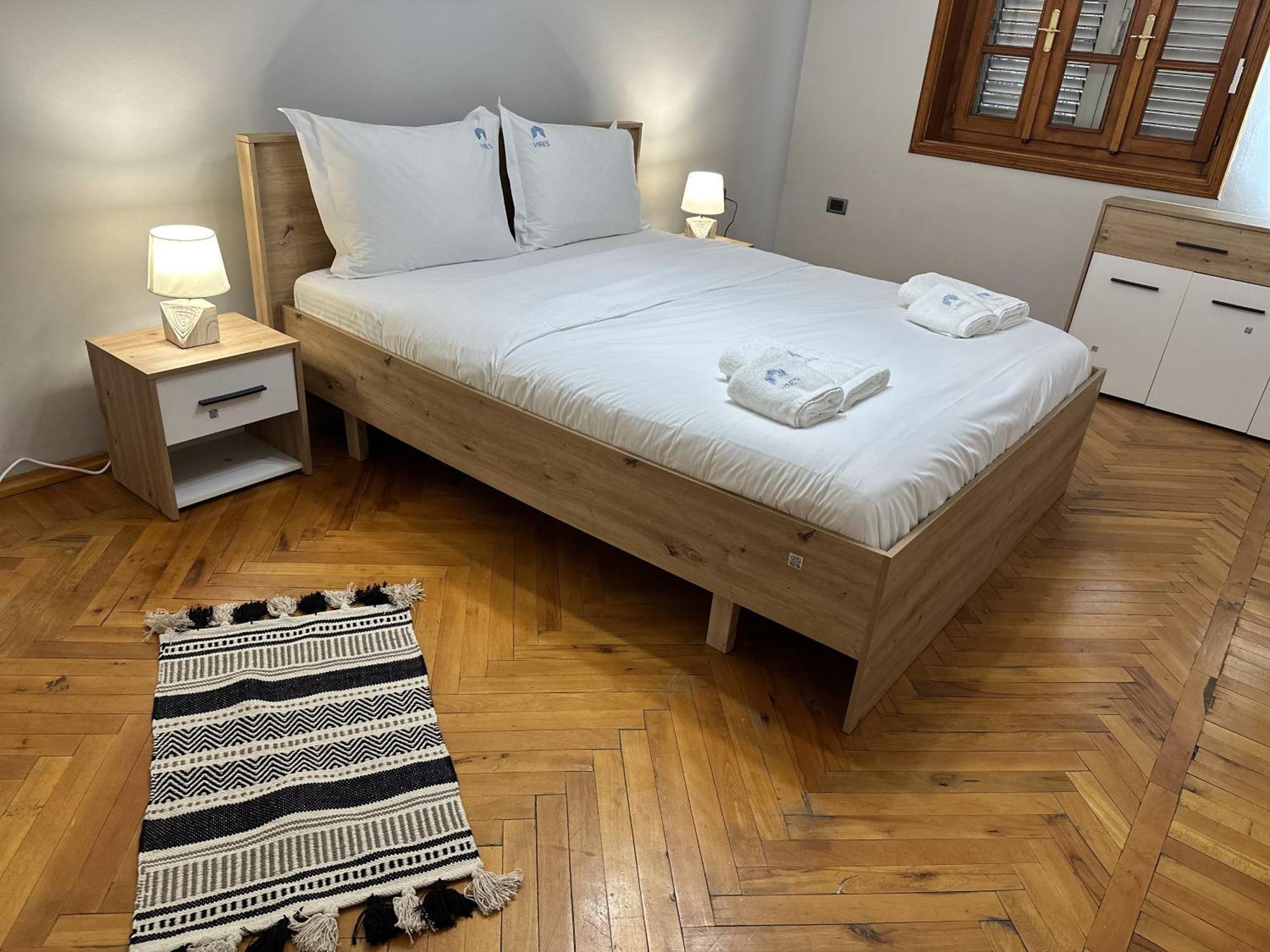 Tirana Treasure: Chic 2Br-Apartment 8Min To Skanderbeg Place מראה חיצוני תמונה
